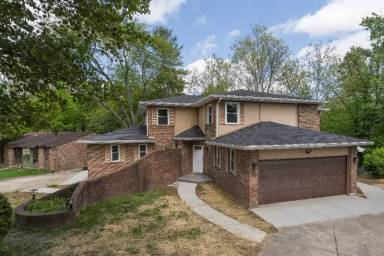 Main picture of 10 Kennedy Ct