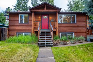 Main picture of 240 Dakota Ave
