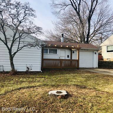 Main picture of 328 Skylark Dr