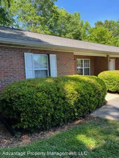 Main picture of 308 Foster St