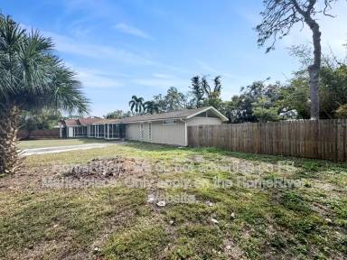 Main picture of 1150 52nd St