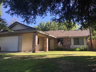 Main picture of 1931 E Brandon Ln