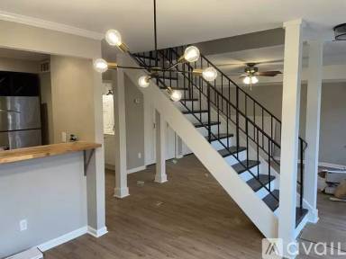 Main picture of 1504 Granville Rd