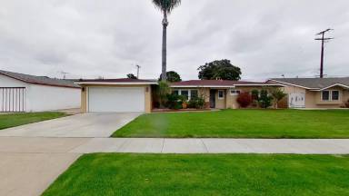 Main picture of 14692 Davis St