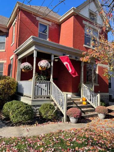 Main picture of 3543 Michigan Ave