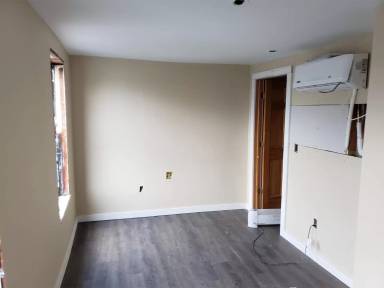 Main picture of 111 L Street - 3