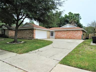 Main picture of 6406 Treaschwig Rd