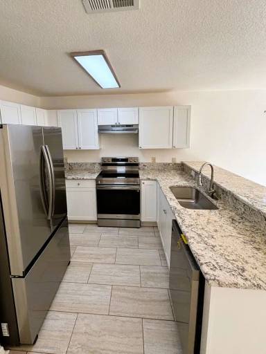 Main picture of 796 Squirrel Ct