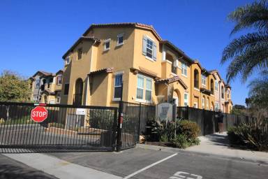 Main picture of 993 L Ave