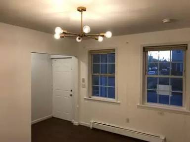 Main picture of 12 Charles St