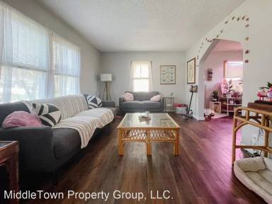Main picture of 608 N Alameda Ave