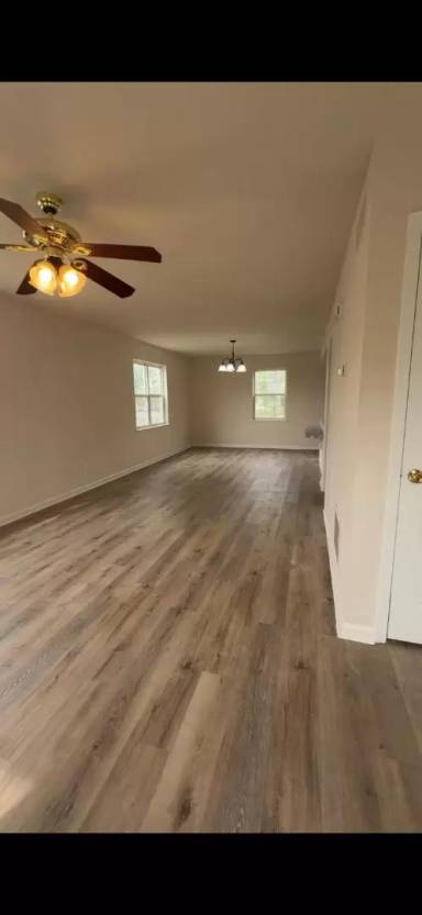 Main picture of 5128 Sunnybrook Dr