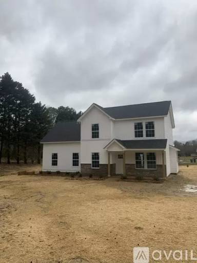 Main picture of 115 Creekview St