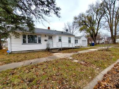 Main picture of 224 Anita St