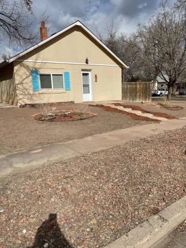 Main picture of 631 Mystic Ave