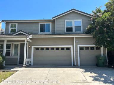 Main picture of 140 Trent Pl