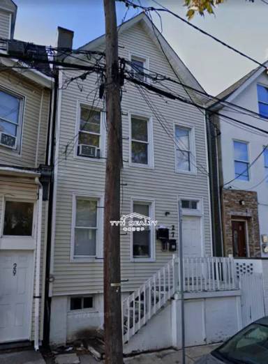 Main picture of 27 Hudson St