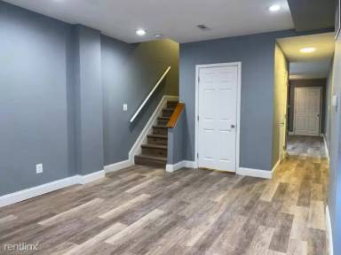 Main picture of 1003 Bennett Pl