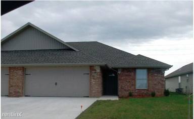 Main picture of 2266 E Timber Oak St