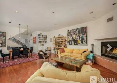 Main picture of 8718 Wonderland Park Ave