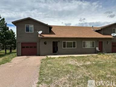 Main picture of 520 Forest Edge Cir