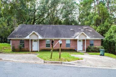 Main picture of 1335 Volusia St