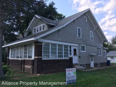 Main picture of 1047 Powers St