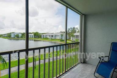 Main picture of 9650 Green Cypress Ln