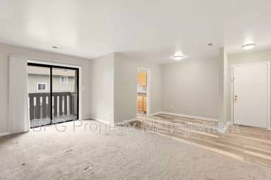 Main picture of 129 Green St