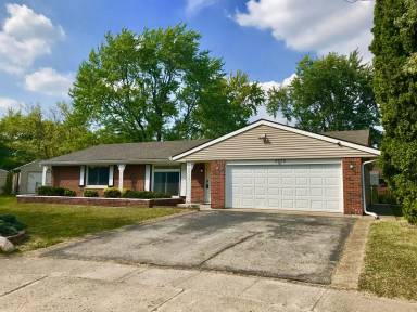 Main picture of 8738 Montery Ct