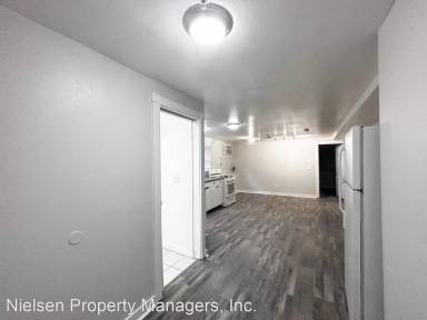 Main picture of 2818 E St