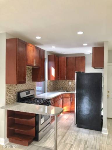 Main picture of 578 Albany Ave