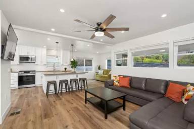 Main picture of 314 S Avenue 60