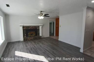 Main picture of 2432 E 750 North Cir