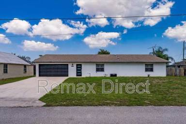 Main picture of 160 Marie Dr