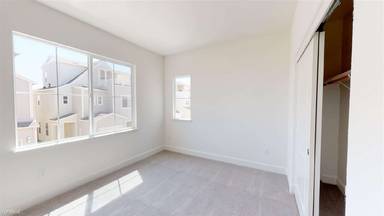 Main picture of 8511 Portside Way
