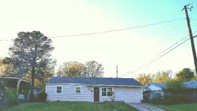 Main picture of 2602 Howard Dr