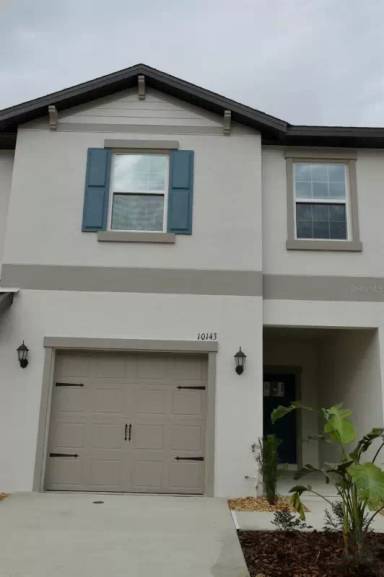 Main picture of 10143 Honey Hammock Way