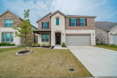 Main picture of 427 Holt Ln