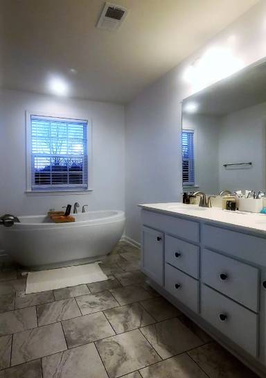 Main picture of 7017 Napa Dr