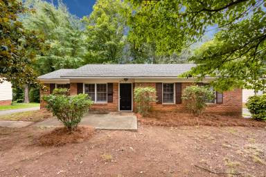 Main picture of 4713 Belle Plaine Dr
