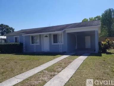 Main picture of 2407 22nd Ave W