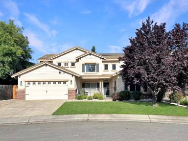 Main picture of 208 Airo Ct