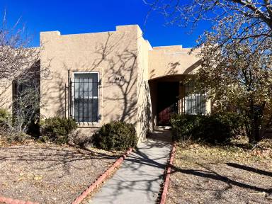 Main picture of 4421 Avenida Contenta