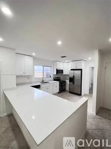 Main picture of 2523 Cleveland St