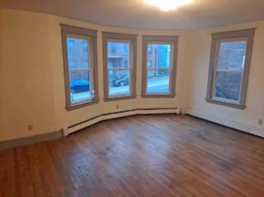Main picture of 37 Third St