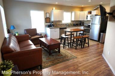 Main picture of 3316 6th Ave