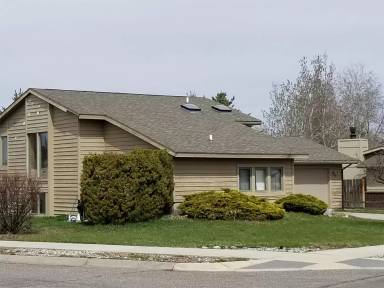 Main picture of 5 N Yellowstone Ave