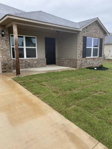 Main picture of 229 Cole Dr