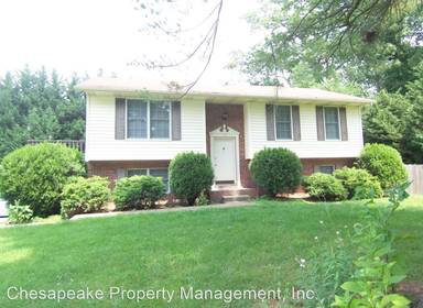 Main picture of 15 E Pleasant Hill Rd
